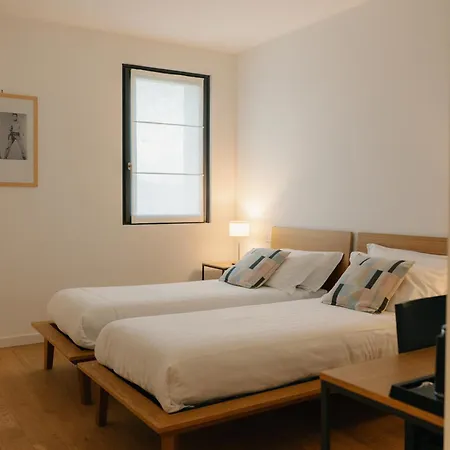 Stilla & Contemporary Cuisine Hotel